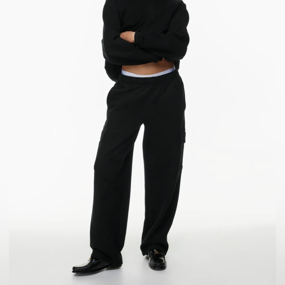 Aritzia TNA COZY FLEECE MEGA CARGO sz M